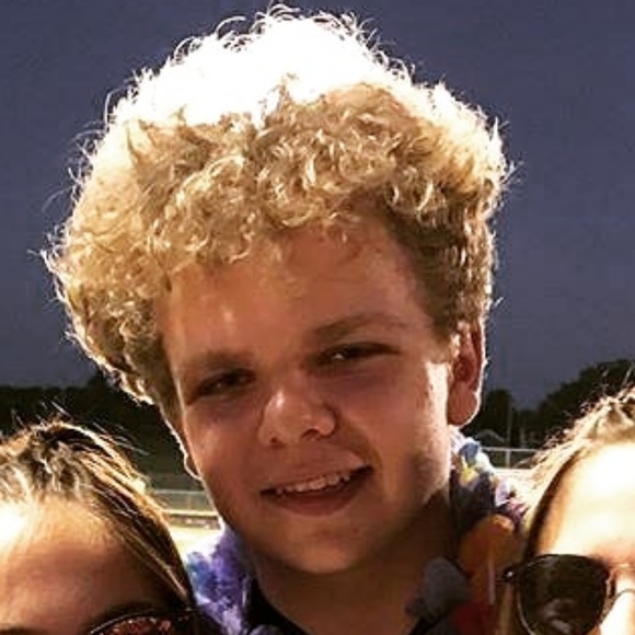 Meet your Posher, Dylan - Picture 1 of 1